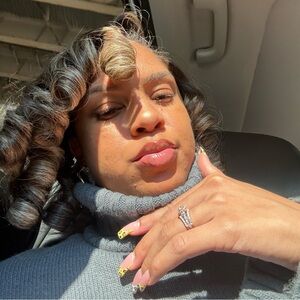 Meet your Posher, Makayla